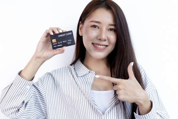 How to Turn Your Credit Card from Enemy to Ally in Your Financial Life